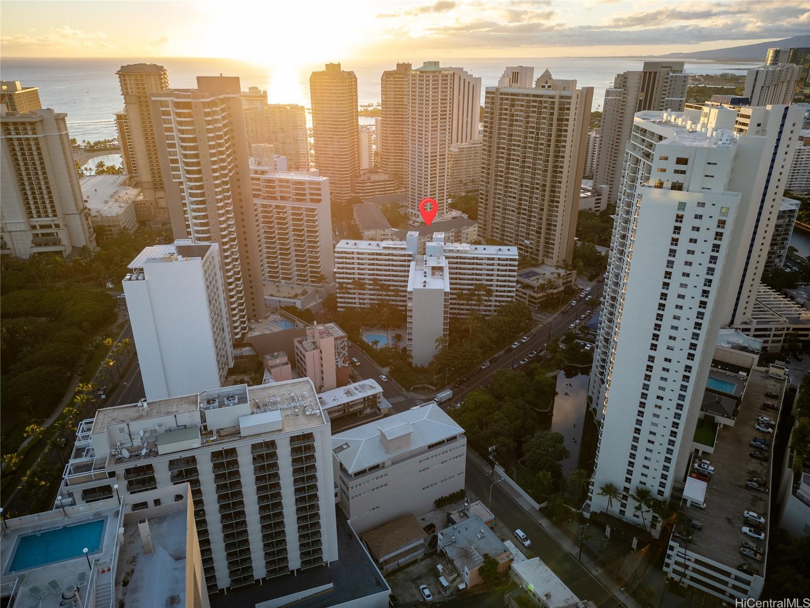 425 Ena Road, Unit B602 Honolulu, HI 96815 - Photo 9 of 16 a view of city with tall buildings
