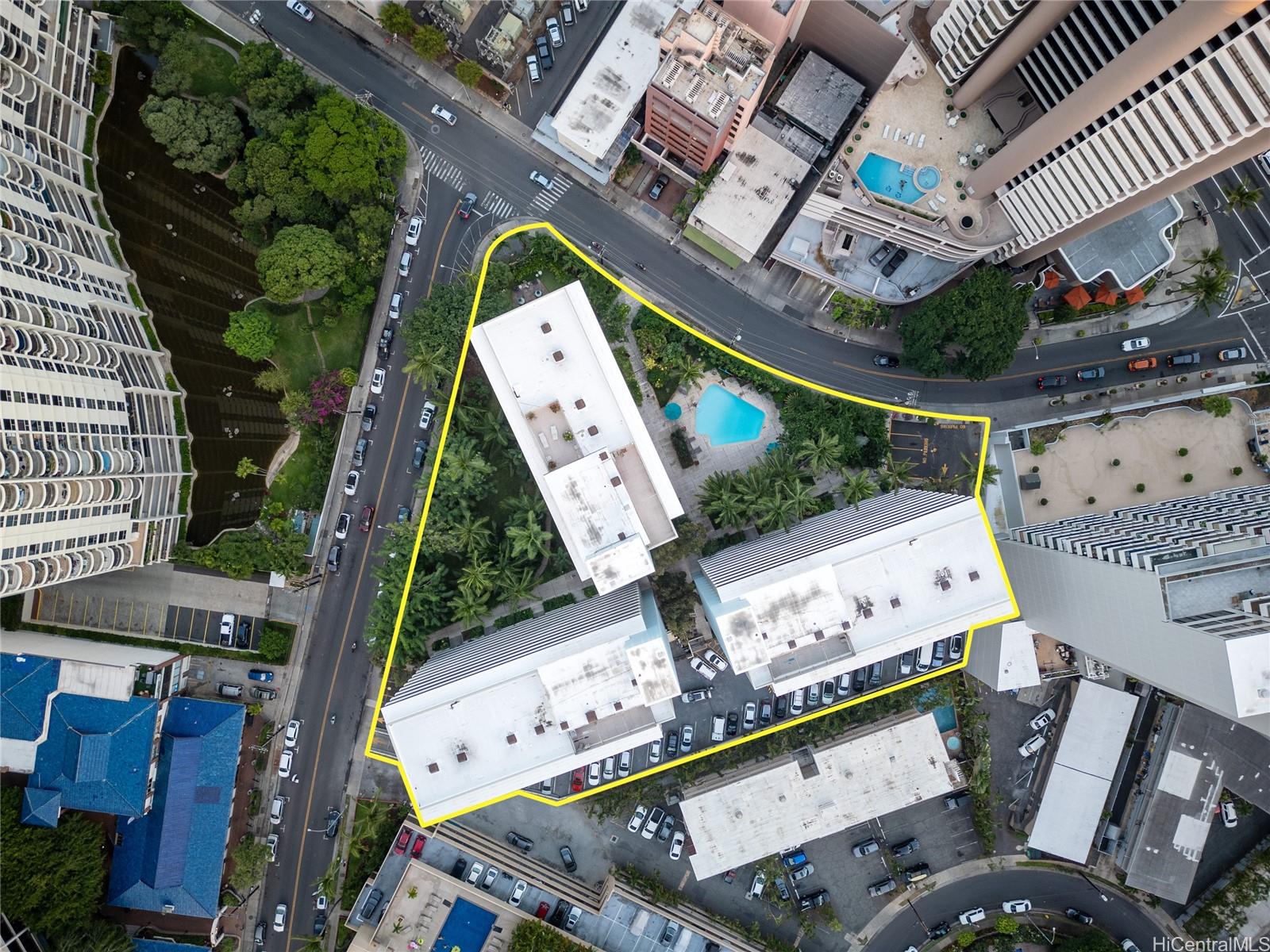425 Ena Road, Unit B602 Honolulu, HI 96815 - Photo 10 of 16