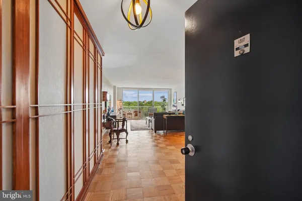 $625,000 | 3001 Veazey Terrace Northwest, Unit 1317, Washington, DC 20008