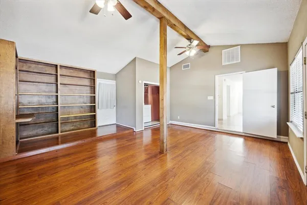 $2,250 | 300 Tilbury Lane, Austin, TX 78745