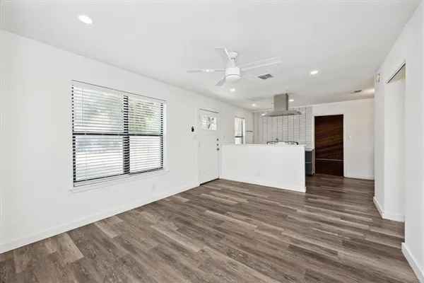 $2,250 | 300 Tilbury Lane, Austin, TX 78745