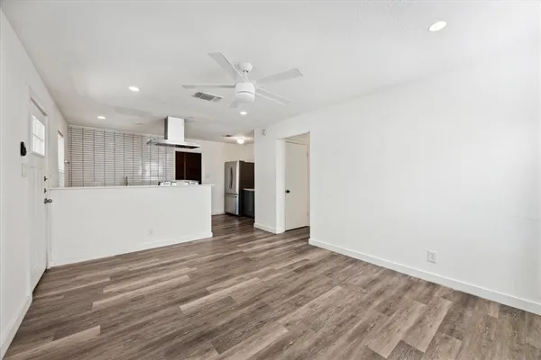 $2,250 | 300 Tilbury Lane, Austin, TX 78745