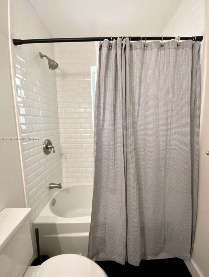 4619 Southwest 10th Street Miami, FL 33134 - Photo 23 of 30