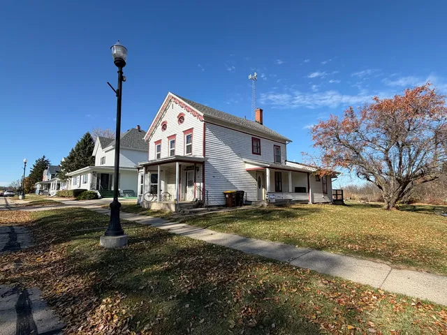 $115,000 | 106 West High Street, Orangeville, IL 61060
