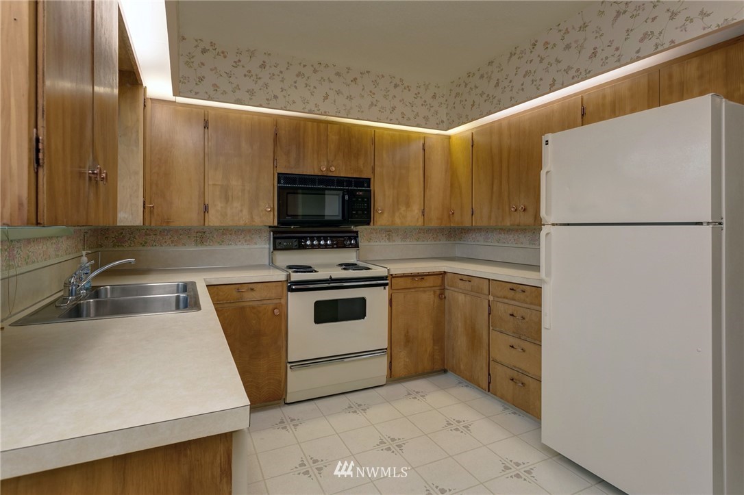 4700 Wynn Road Bellingham, WA 98226 - Photo 13 of 21