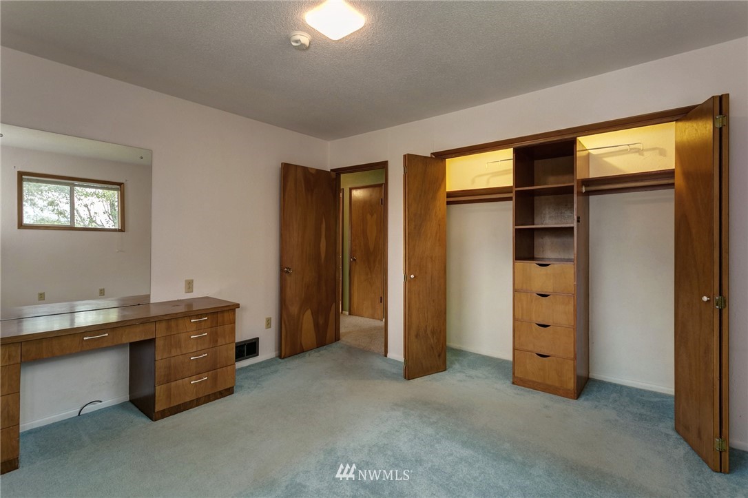 4700 Wynn Road Bellingham, WA 98226 - Photo 15 of 21
