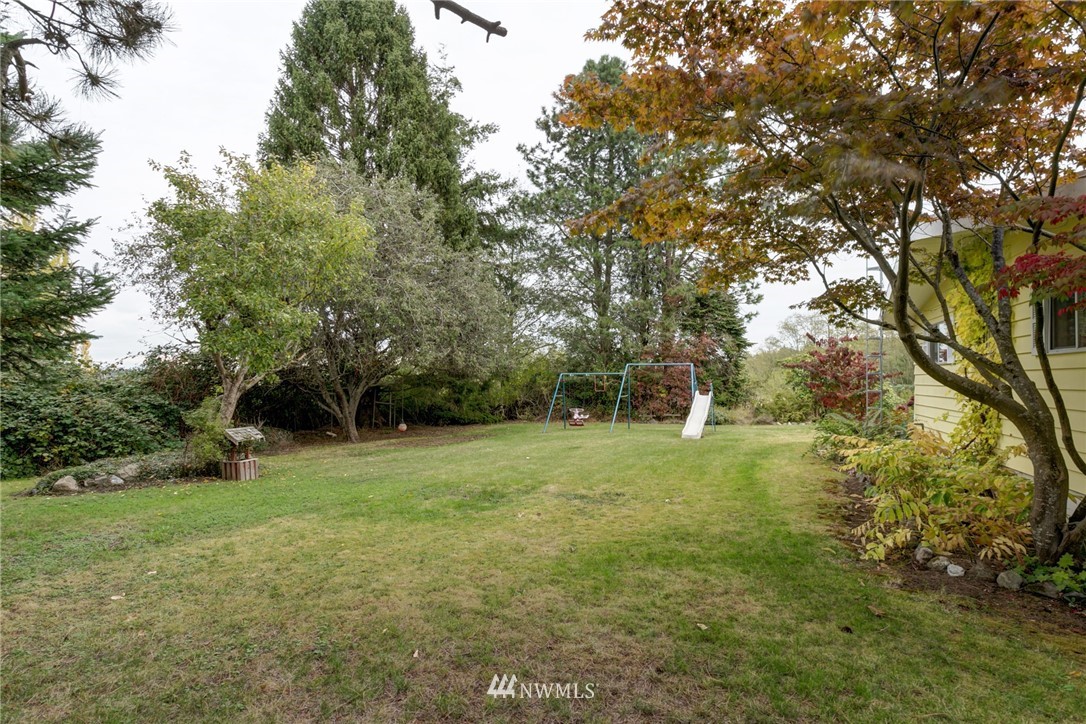 4700 Wynn Road Bellingham, WA 98226 - Photo 4 of 21