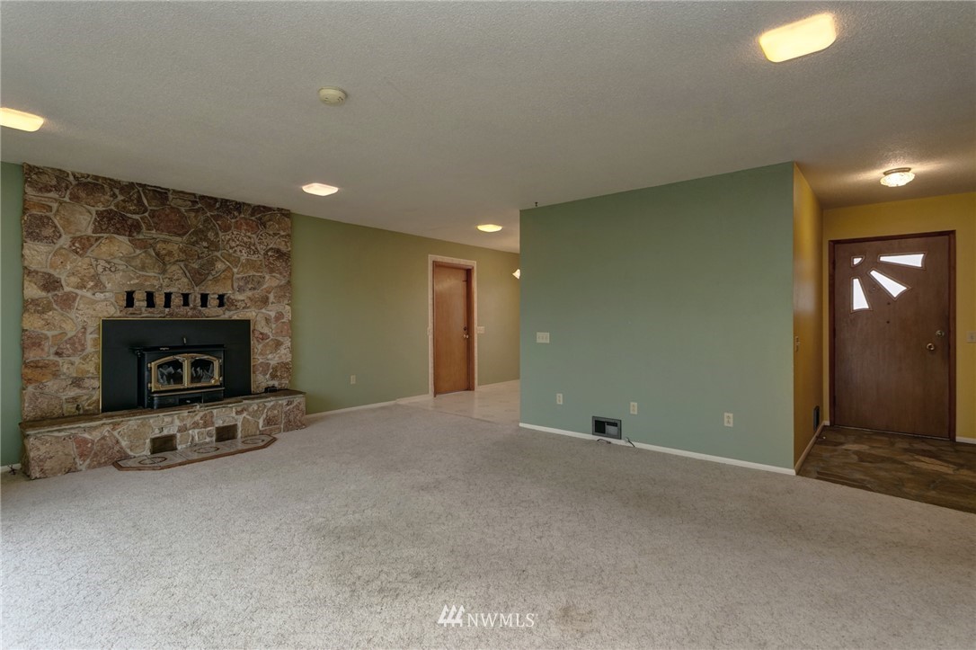 4700 Wynn Road Bellingham, WA 98226 - Photo 7 of 21