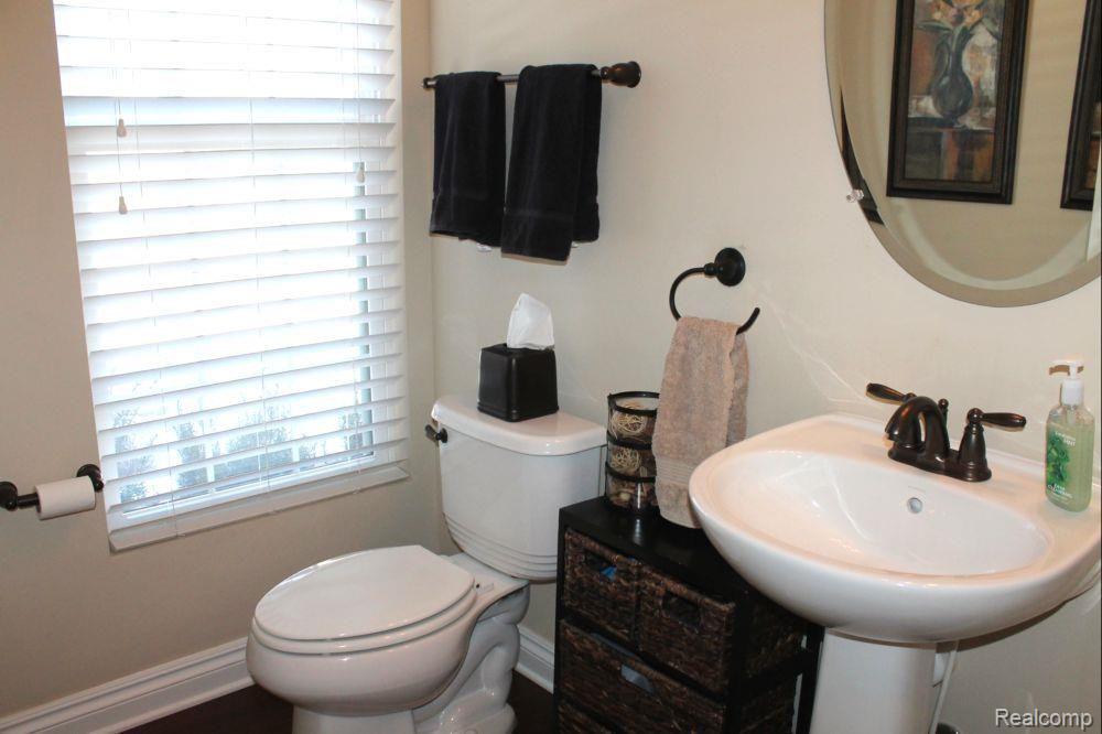 2459 Barkhill Road Canton, MI 48188 - Photo 29 of 62 IMG_7126.jpg