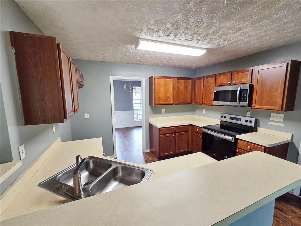 605 Michael Circle Monroe, GA 30655 - Photo 6 of 14