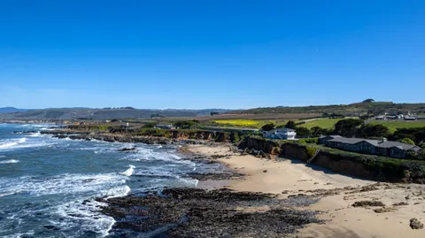 $1,998,000 | 12901 Cabrillo Highway, Pescadero, CA 94060