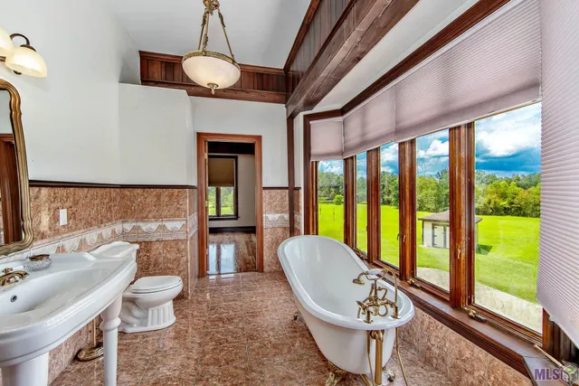 $1,597,000 | 3807 Highway 311, Houma, LA 70360