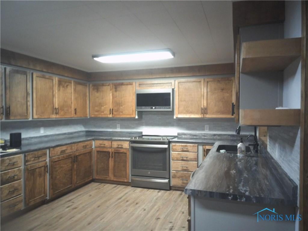8241 Adams Ridge Road Defiance, OH 43512 - Photo 7 of 18 Gallery Image 7