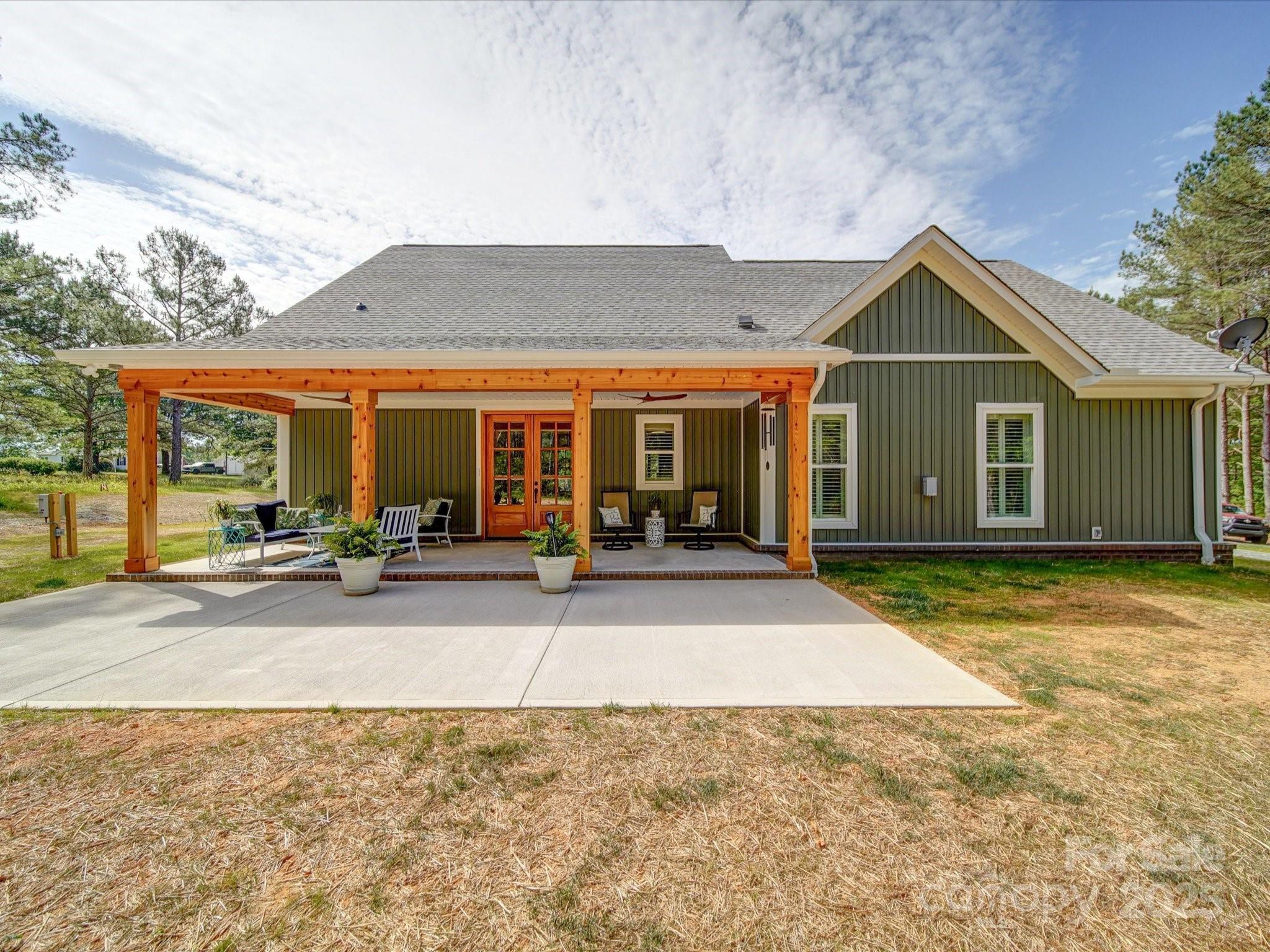 front view of house with a yard