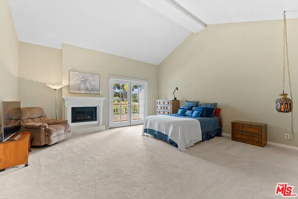 $760,000 | 3091 East Hillcrest Drive, Westlake Village, CA 91362