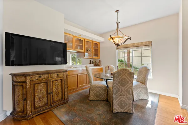 $760,000 | 3091 East Hillcrest Drive, Westlake Village, CA 91362