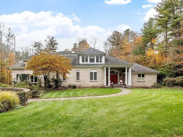 $1,749,000 | 2 Duston Lane, Acton, MA 01720