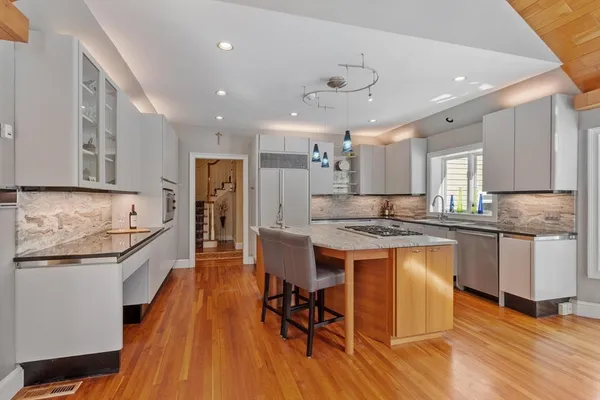 $1,749,000 | 2 Duston Lane, Acton, MA 01720