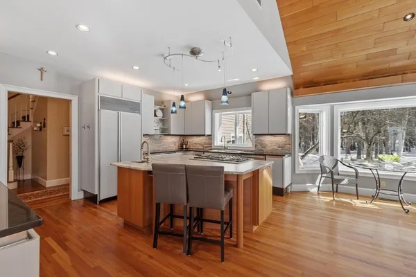 $1,749,000 | 2 Duston Lane, Acton, MA 01720