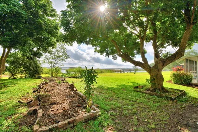 $750,000 | 329 Hamilton Shores Drive Northeast, Winter Haven, FL 33881