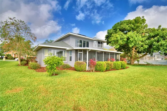 $750,000 | 329 Hamilton Shores Drive Northeast, Winter Haven, FL 33881