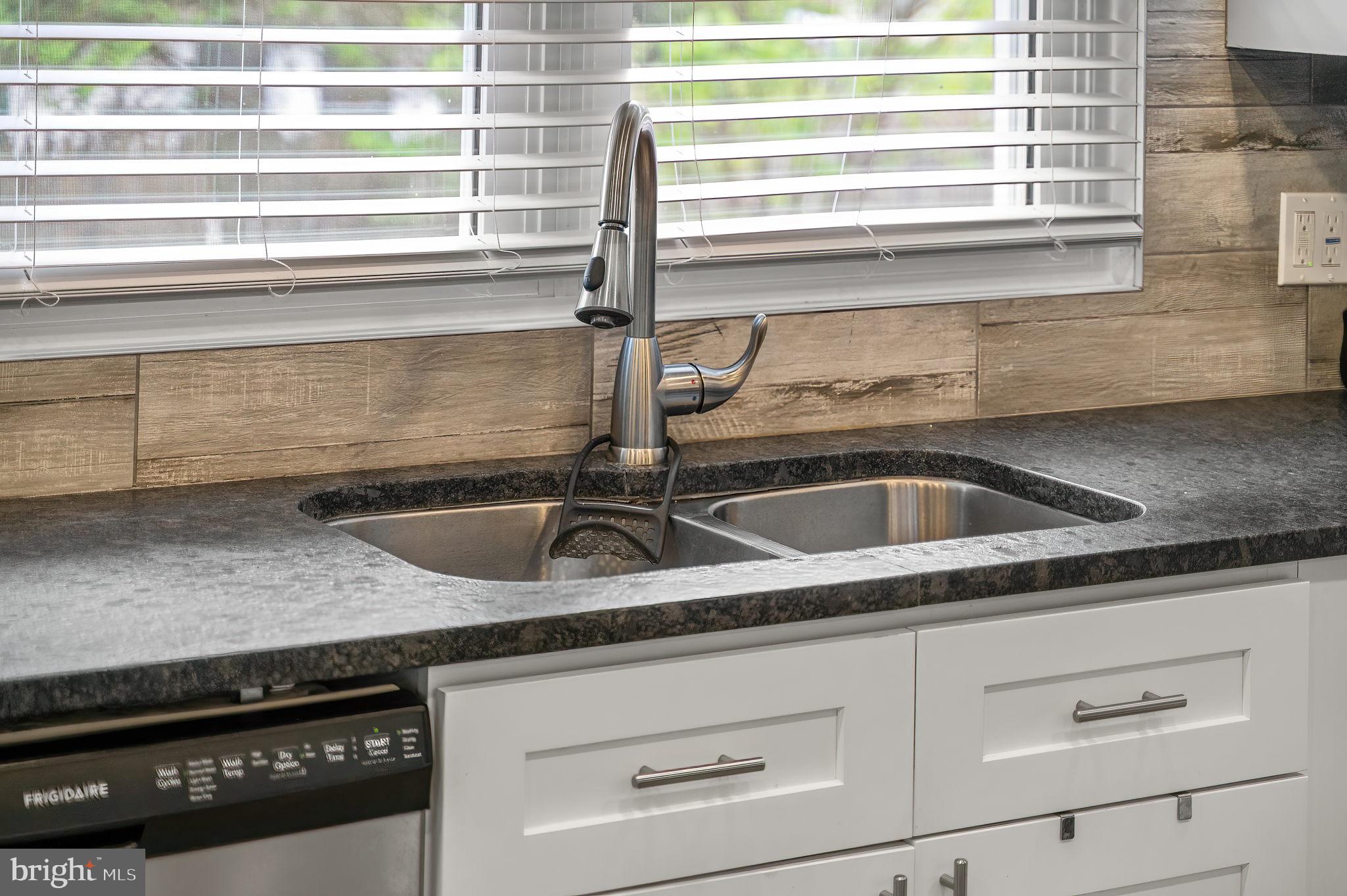 313 Wayne Avenue Lansdowne, PA 19050 - Photo 13 of 30