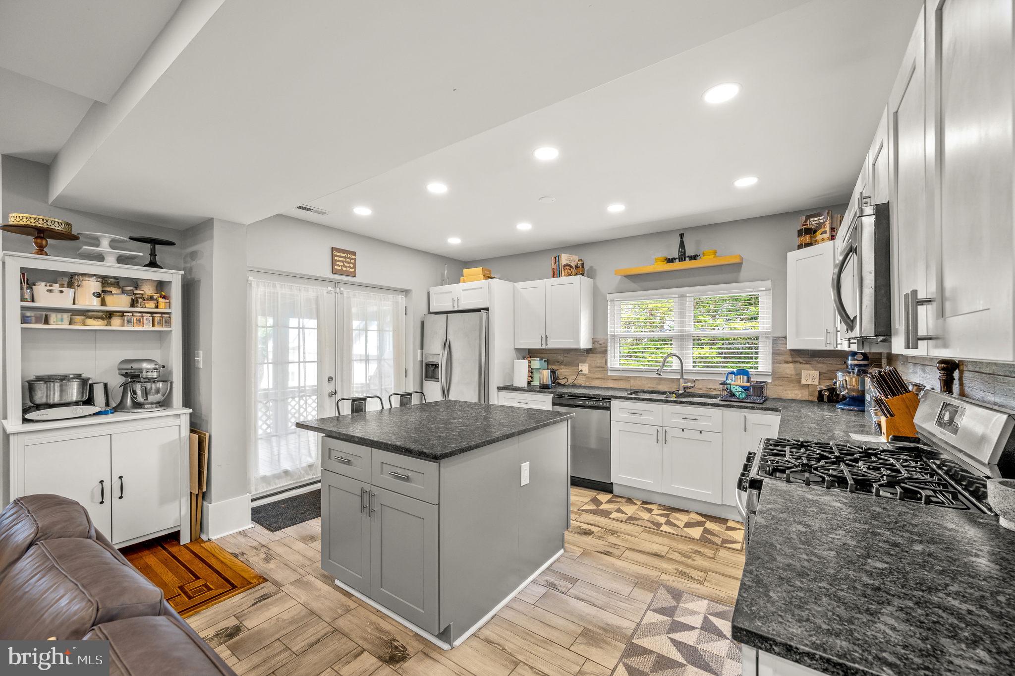 313 Wayne Avenue Lansdowne, PA 19050 - Photo 14 of 30