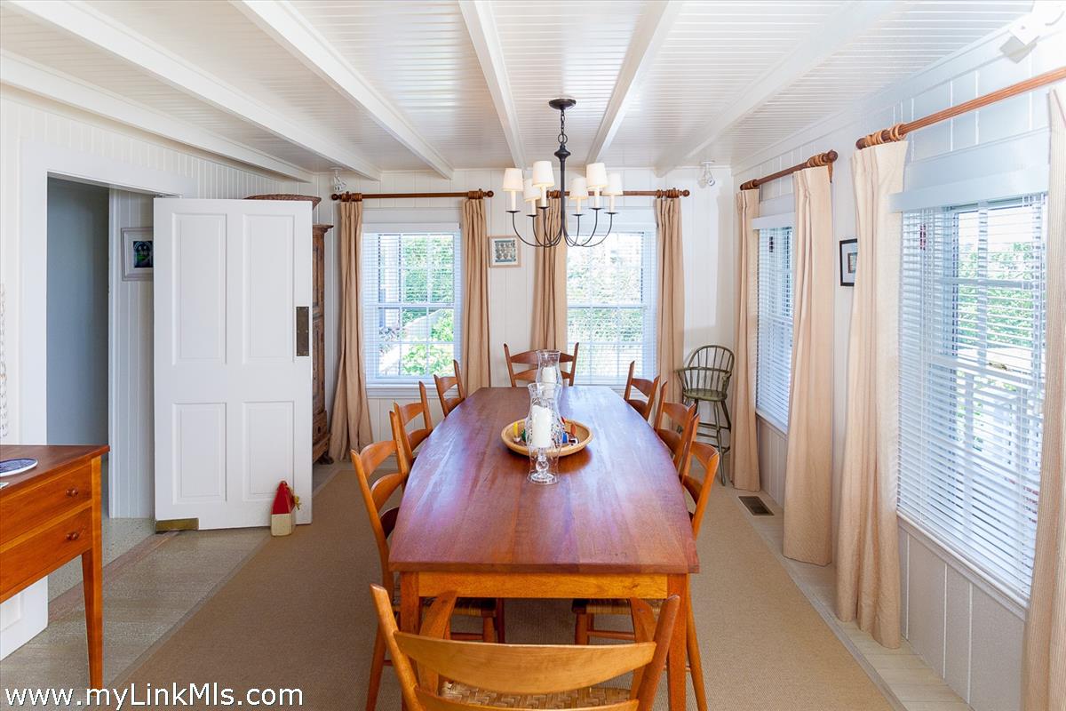 82 Baxter Road Nantucket, MA 02554 - Photo 6 of 11 Gallery Image 6