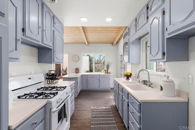 $2,450,000 | 5395 Los Robles Drive, Carlsbad, CA 92008