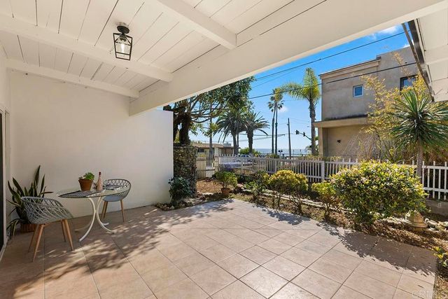 $2,450,000 | 5395 Los Robles Drive, Carlsbad, CA 92008