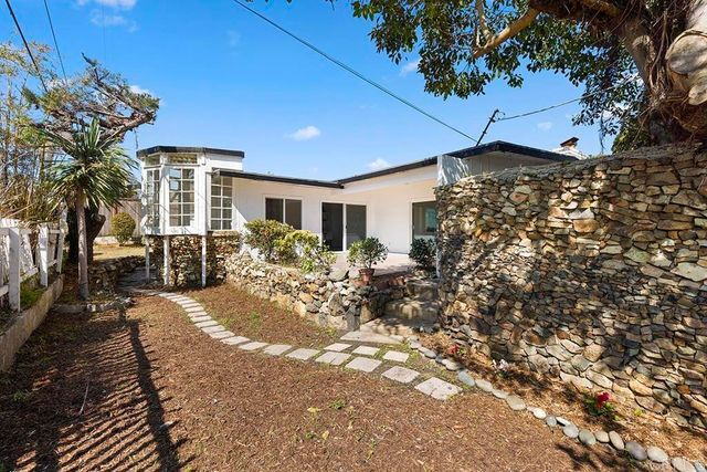 $2,450,000 | 5395 Los Robles Drive, Carlsbad, CA 92008