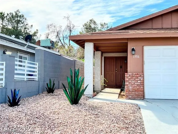$384,000 | 1916 Cameron Street, Las Vegas, NV 89102
