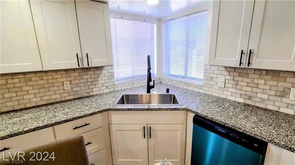 $384,000 | 1916 Cameron Street, Las Vegas, NV 89102
