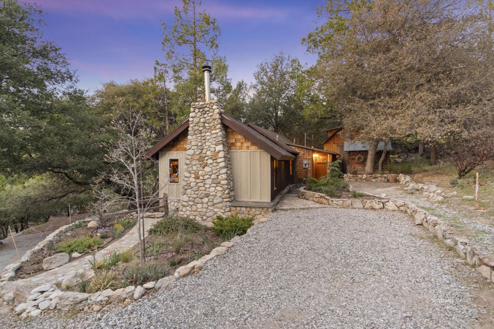 53241 Middleridge Drive Idyllwild, CA 92549 - Photo 11 of 48 a view of a house with a snow