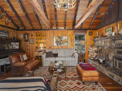 $440,000 | 53241 Middleridge Drive, Idyllwild, CA 92549