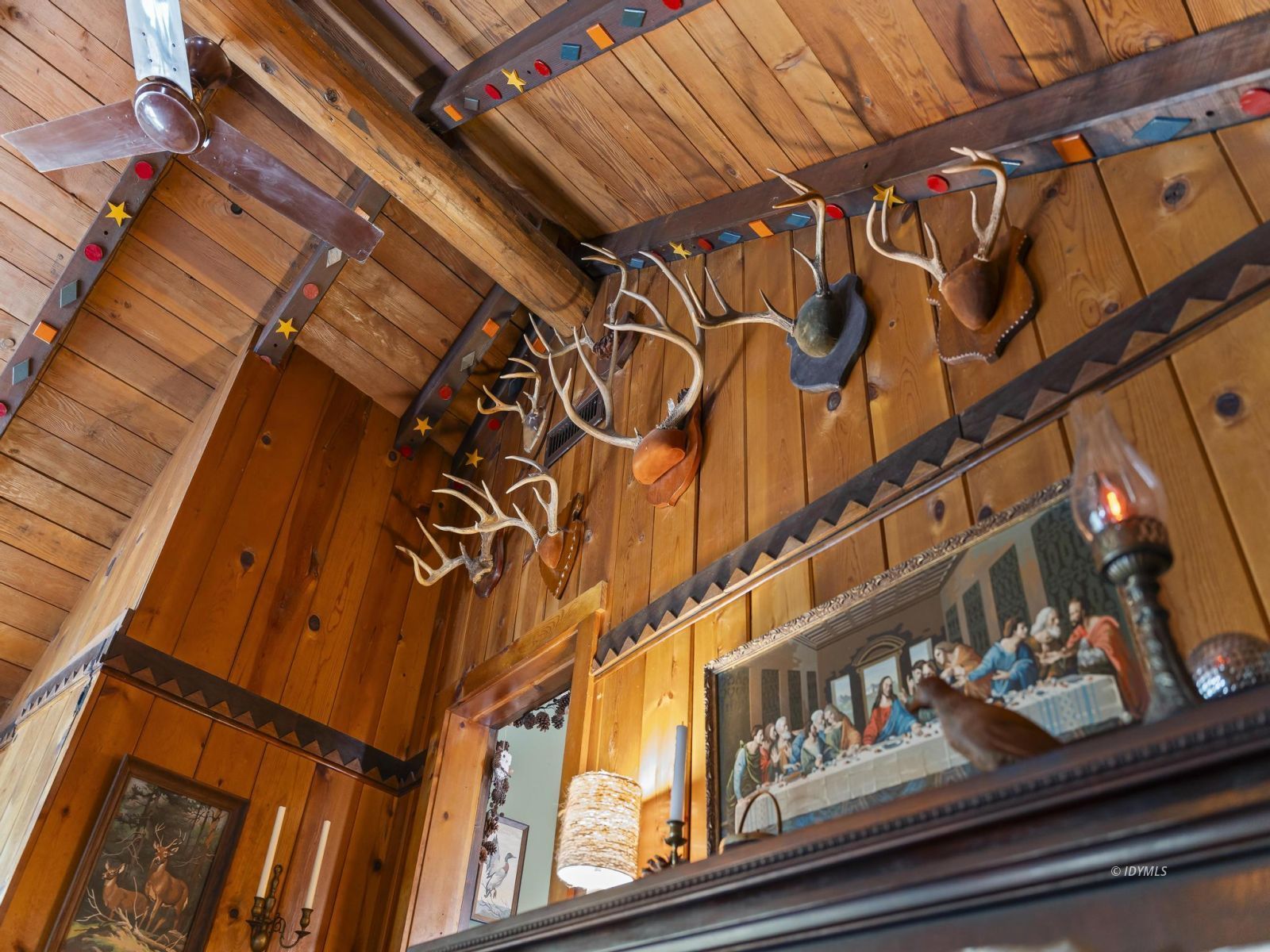 53241 Middleridge Drive Idyllwild, CA 92549 - Photo 18 of 48 a view of a building with a street