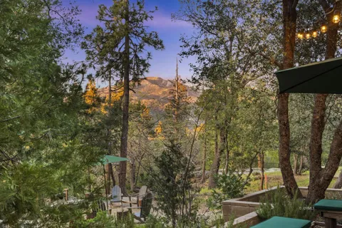$440,000 | 53241 Middleridge Drive, Idyllwild, CA 92549