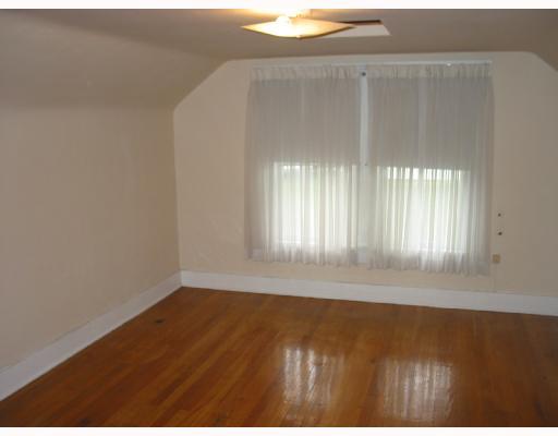 470 Rte 422 Butler, PA 16002 - Photo 6 of 8 Master Bedroom.