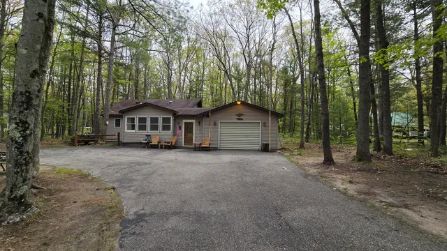 $110,000 | 211 Skocelas Road North, Manistee, MI 49660