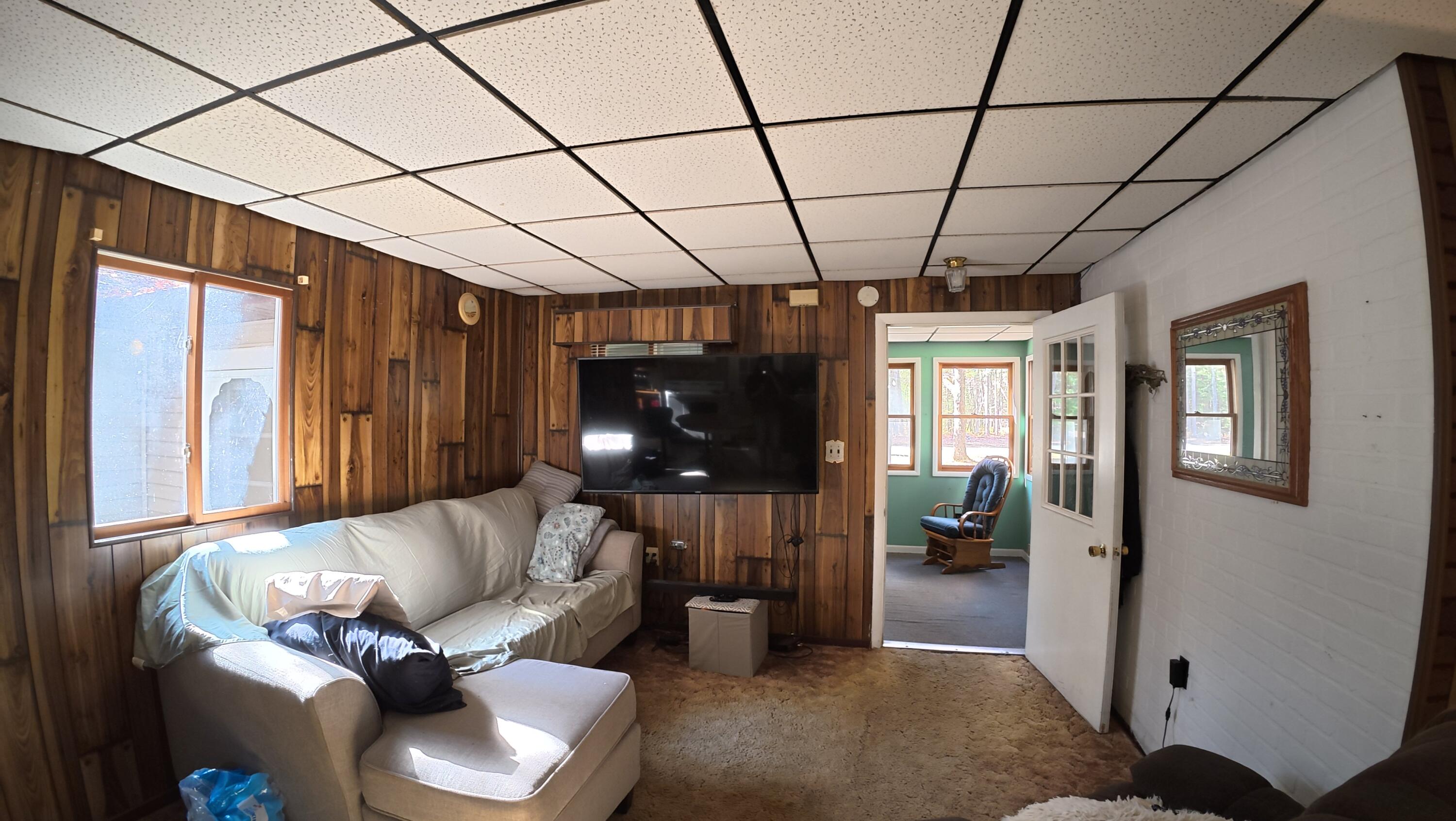 211 Skocelas Road North Manistee, MI 49660 - Photo 8 of 31 211 Skocelas