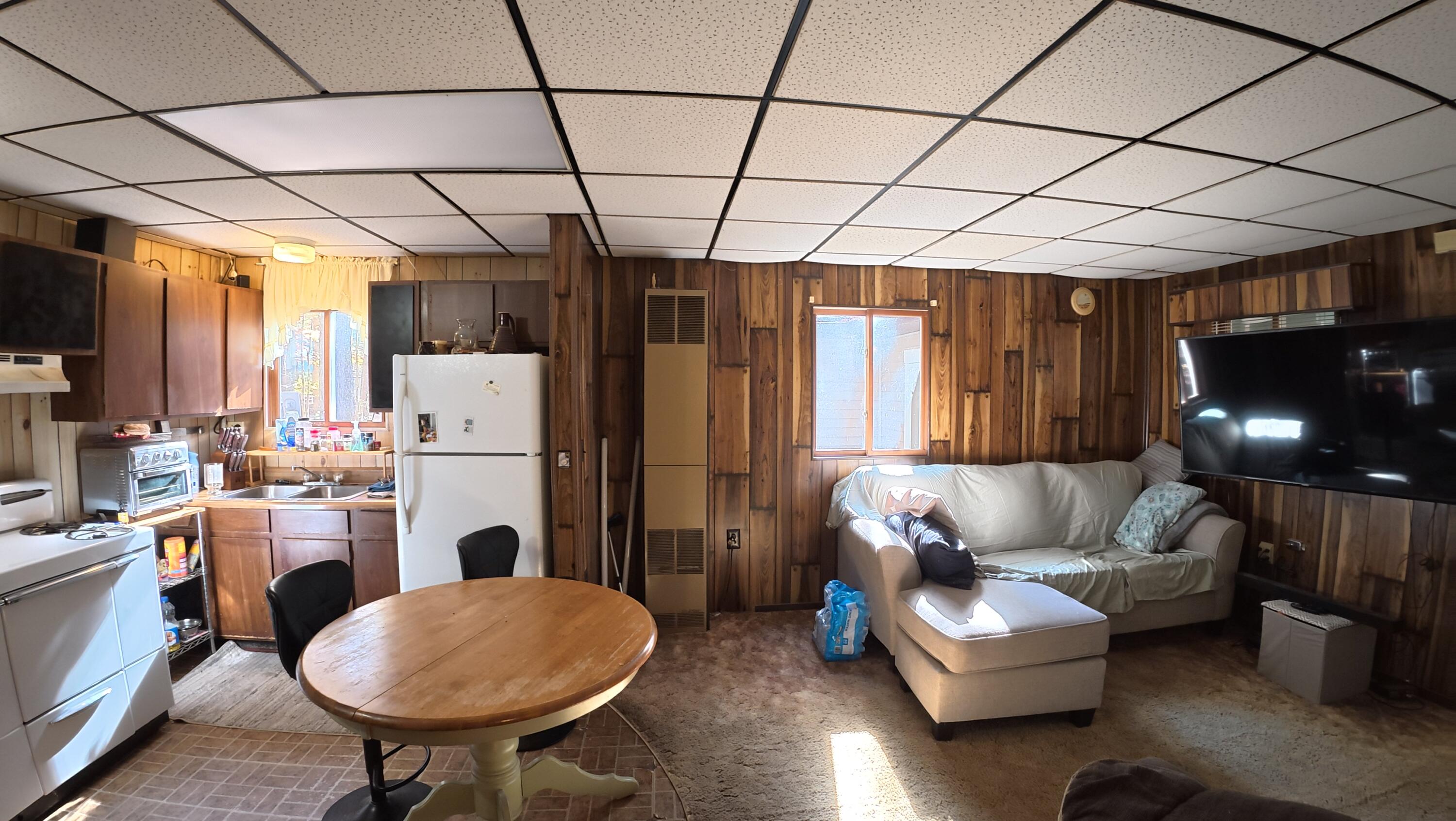 211 Skocelas Road North Manistee, MI 49660 - Photo 9 of 31 211 Skocelas