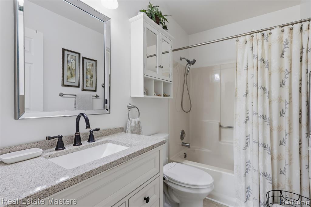 1700 River Road, Unit 8 Marysville, MI 48040 - Photo 26 of 31