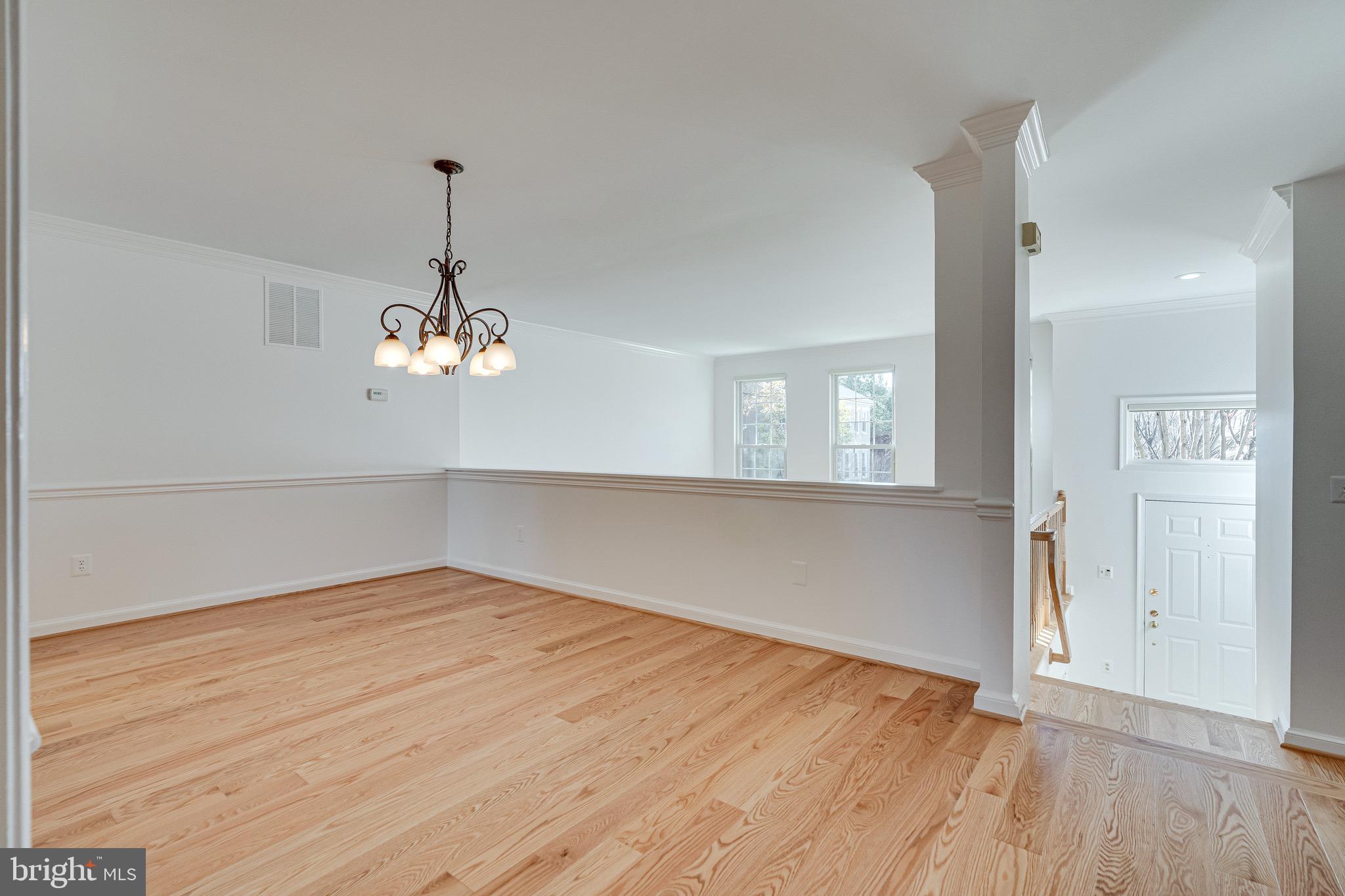 1423 McLean Mews Court McLean, VA 22101 - Photo 16 of 50