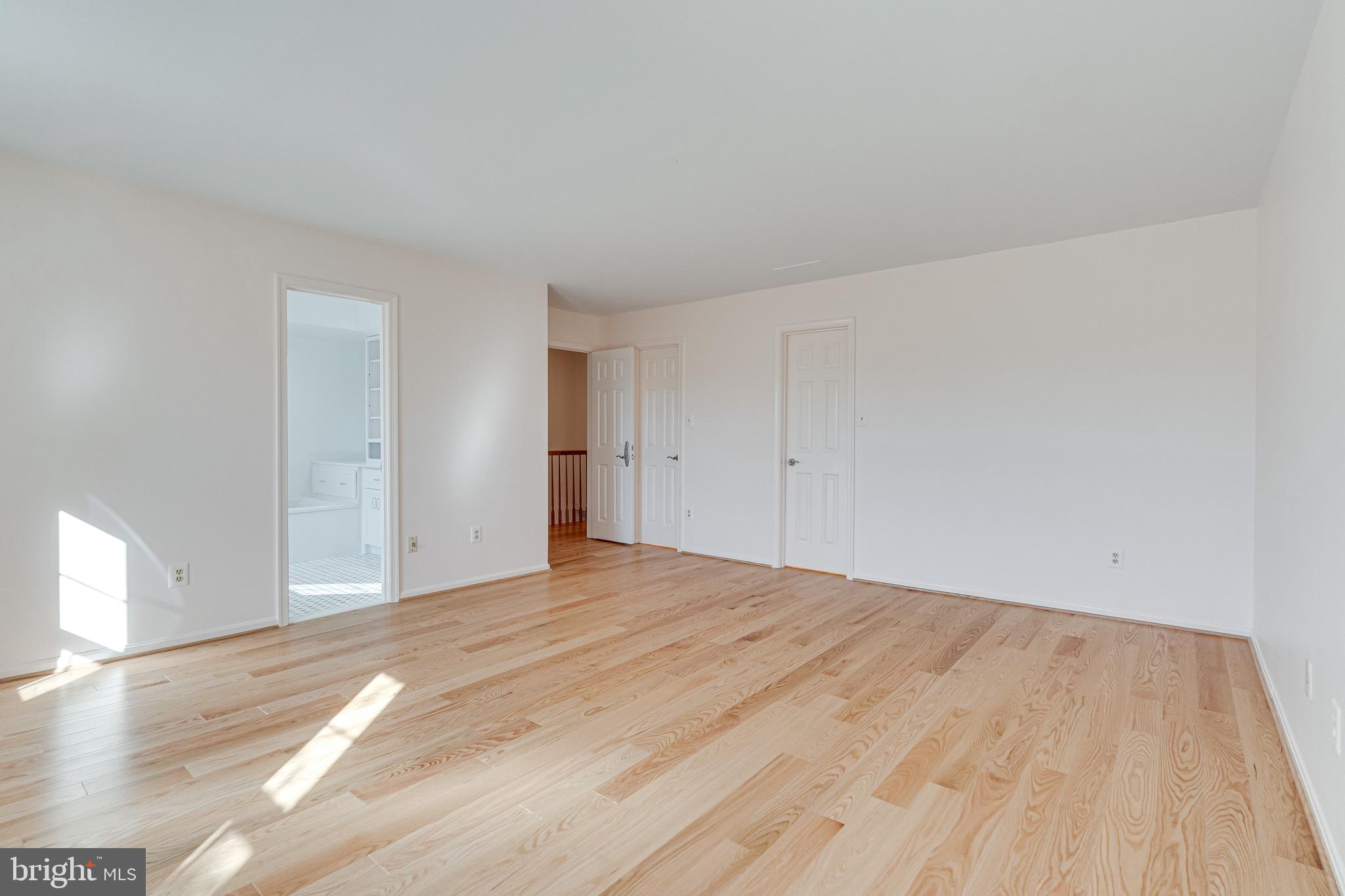 1423 McLean Mews Court McLean, VA 22101 - Photo 21 of 50