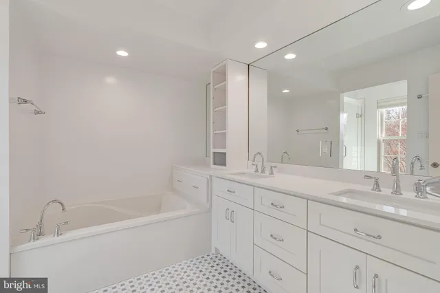 $5,500 | 1423 McLean Mews Court, McLean, VA 22101