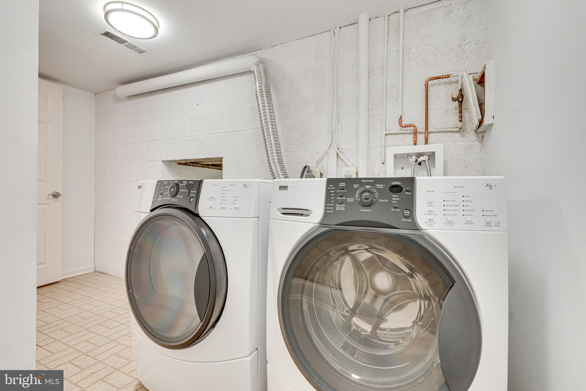 1423 McLean Mews Court McLean, VA 22101 - Photo 36 of 50