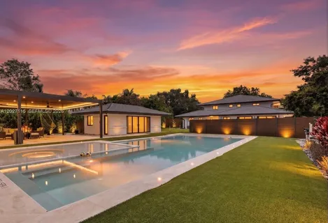 $3,975,000 | 12111 Northwest 5th Court, Plantation, FL 33325