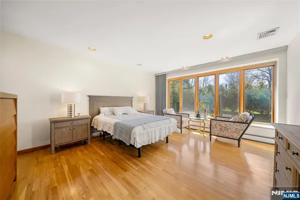 $1,299,900 | 19 Central Avenue, Demarest, NJ 07627