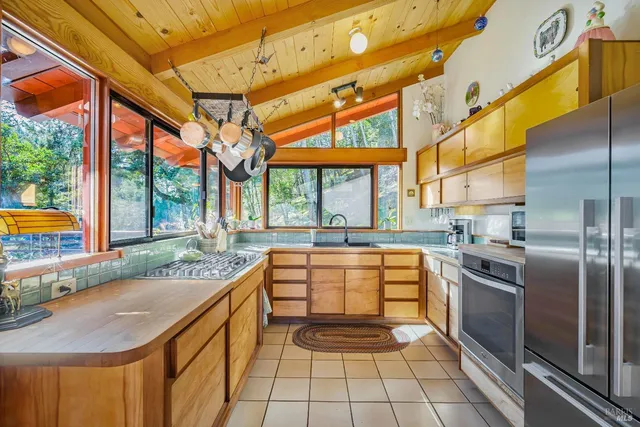 $1,285,625 | 625 Tzabaco Creek Road, Geyserville, CA 95441