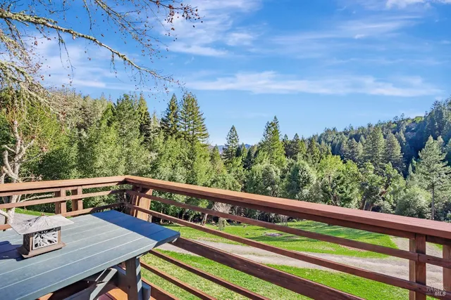 $1,285,625 | 625 Tzabaco Creek Road, Geyserville, CA 95441